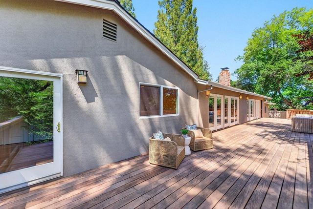 21030 Canyon View Drive, Saratoga, CA 95070