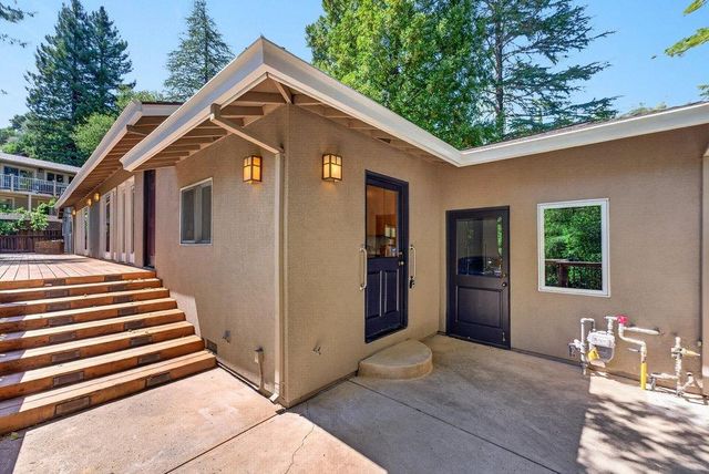 21030 Canyon View Drive, Saratoga, CA 95070