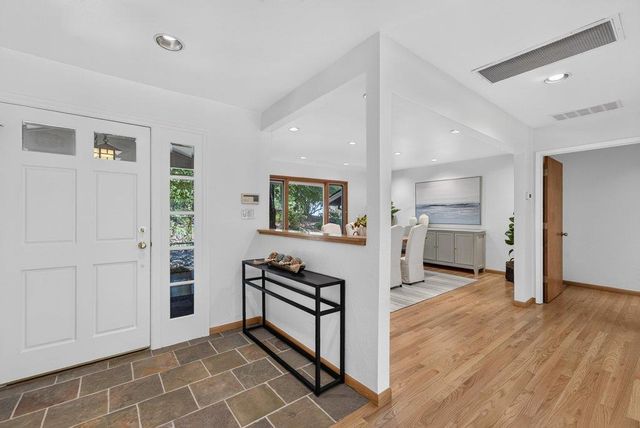 21030 Canyon View Drive, Saratoga, CA 95070