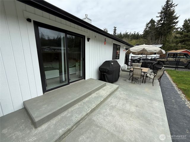 749 Commodore Lane, Camano Island, WA 98282