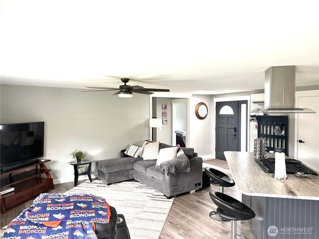 749 Commodore Lane, Camano Island, WA 98282