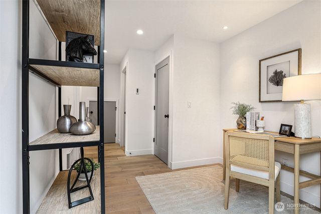 6505 19th Avenue NW, Seattle, WA 98117