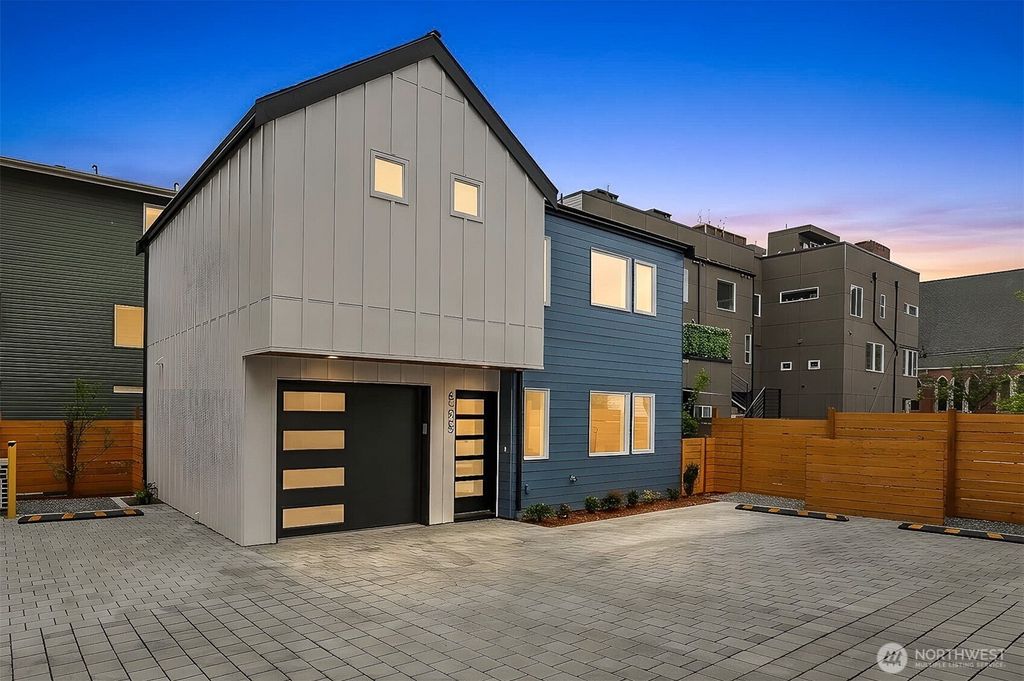 6505 19th Avenue NW, Seattle, WA 98117