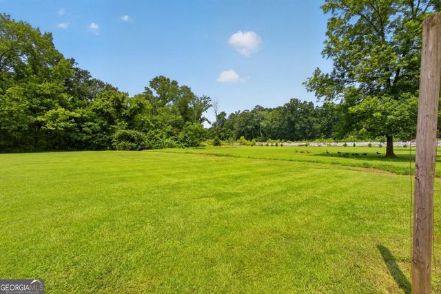 43 Bailey Drive SW, Lilburn, GA 30047