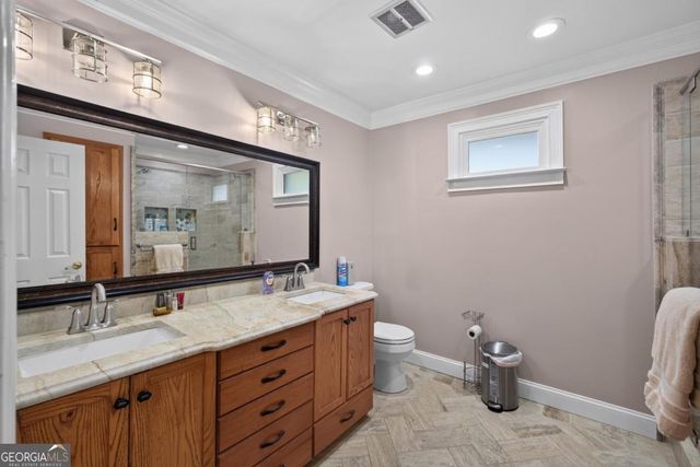 43 Bailey Drive SW, Lilburn, GA 30047