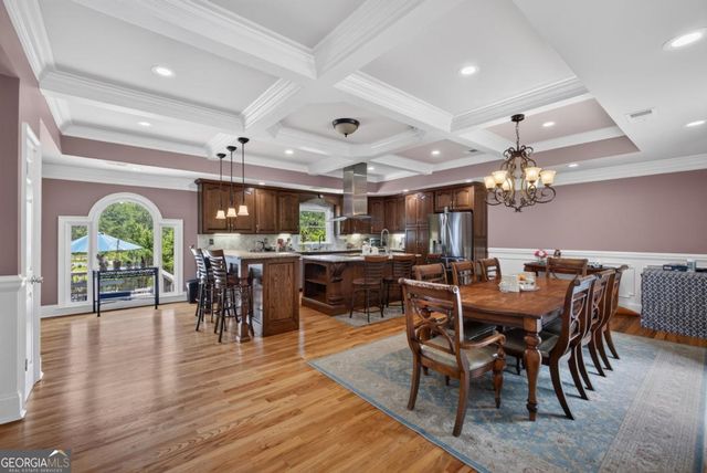 43 Bailey Drive SW, Lilburn, GA 30047