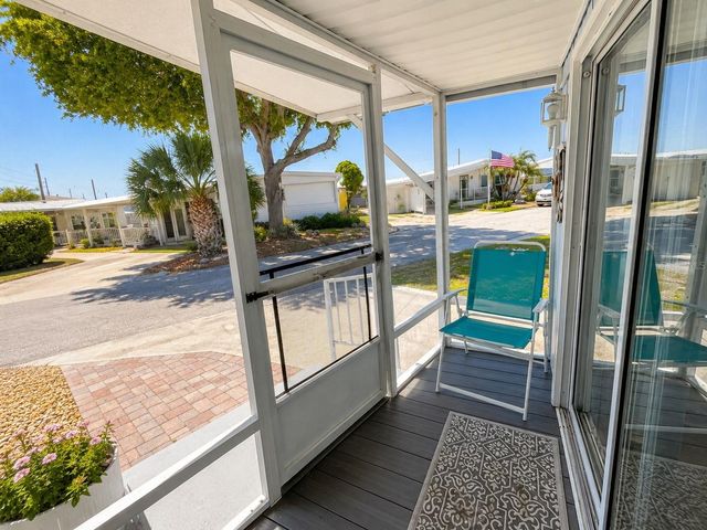 6623 WASHINGTON STREET, Bradenton, FL 34207