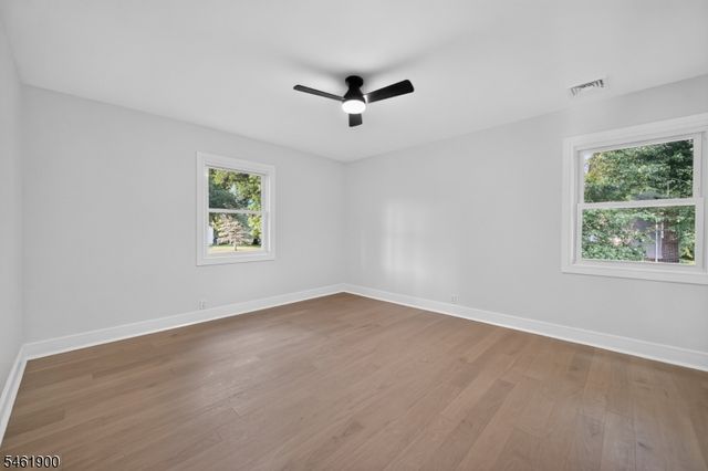183 Jefferson Ave, Emerson Boro, NJ 07630