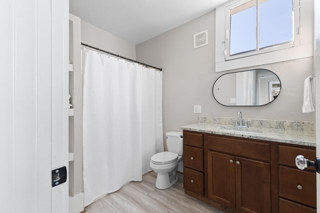 1911 Sealy Street, Galveston, TX 77550