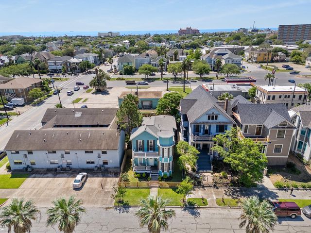 1911 Sealy Street, Galveston, TX 77550