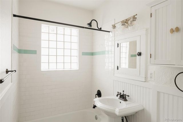 3421 N Josephine Street, Denver, CO 80205