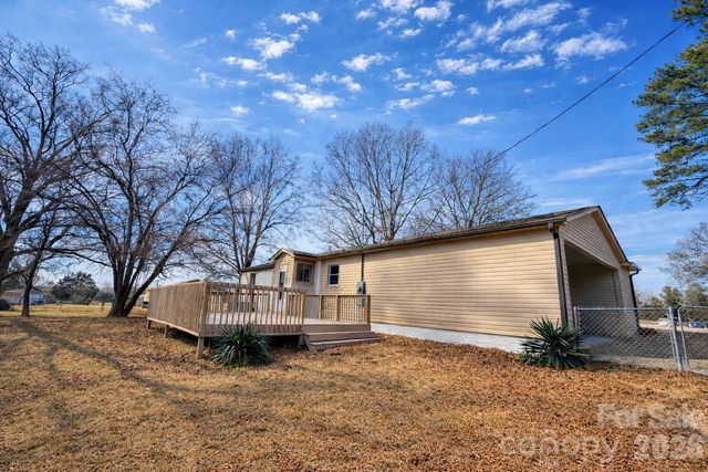 5176 Lancaster Highway, Fort Lawn, SC 29714