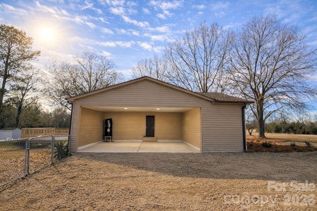 5176 Lancaster Highway, Fort Lawn, SC 29714