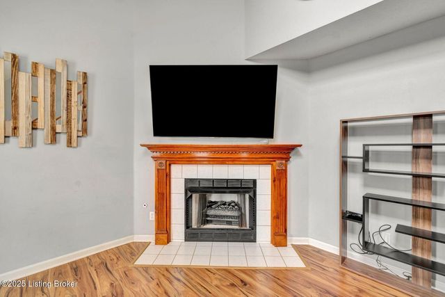 10514 Grecian Rd, Louisville, KY 40272