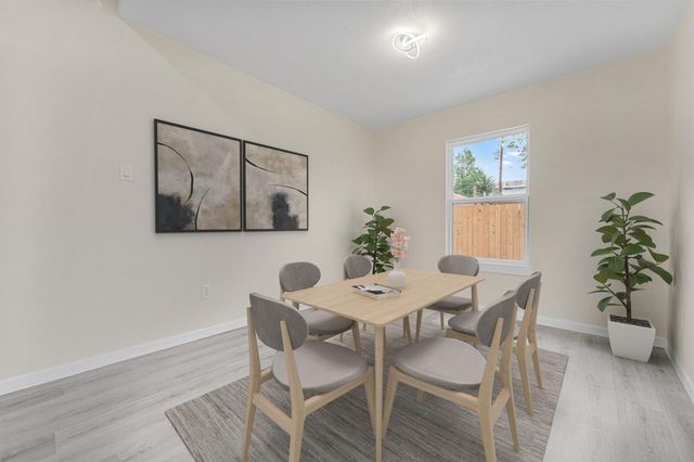 2906 Brackenridge Street, Houston, TX 77026