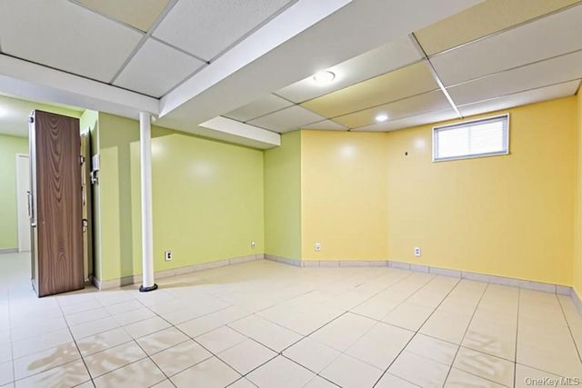 8420 Charlecote Ridge, Jamaica, NY 11432