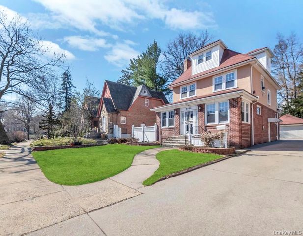 8420 Charlecote Ridge, Jamaica, NY 11432