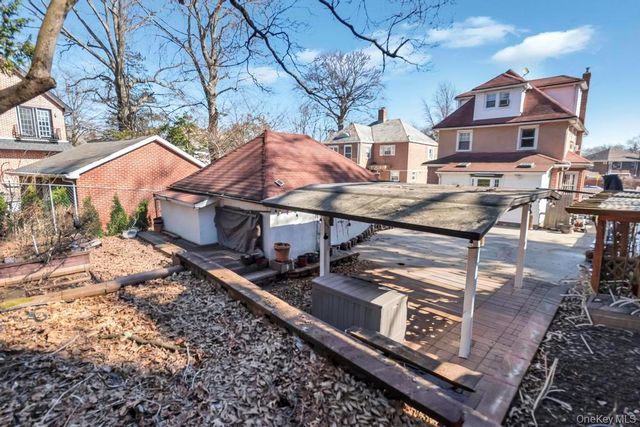 8420 Charlecote Ridge, Jamaica, NY 11432