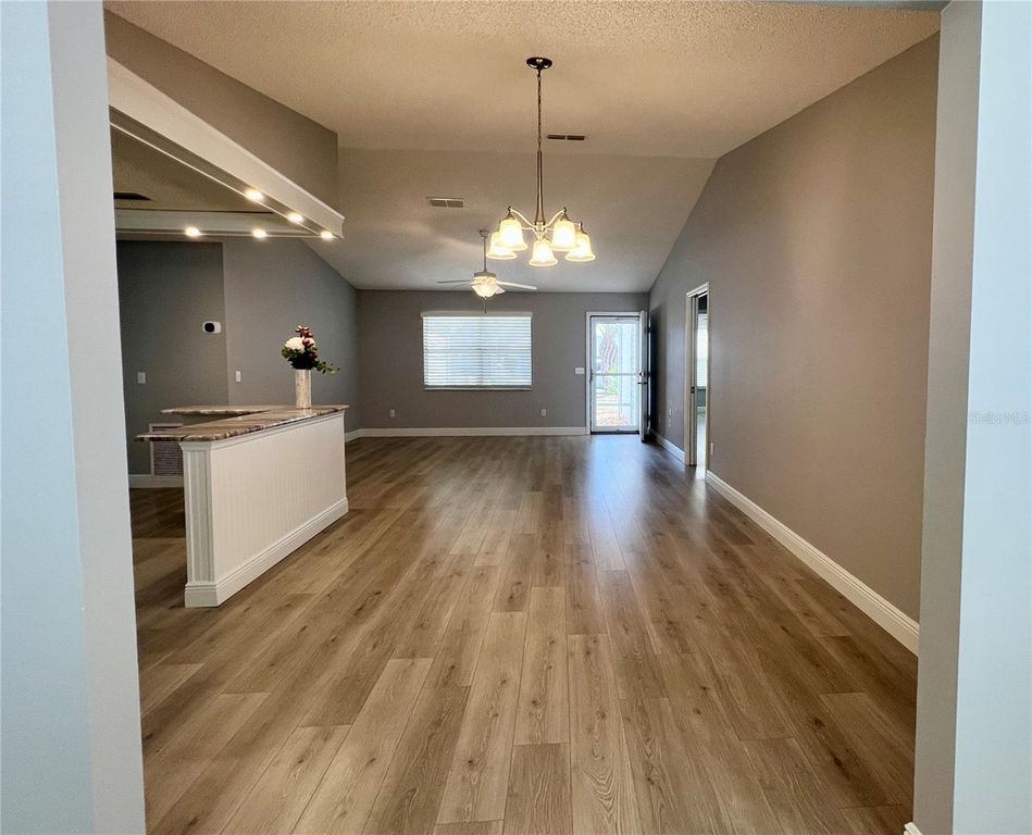 Image 8 of property listing at 1305 LEONE LANE, The Villages, FL 32159