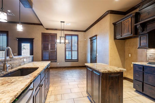 11809 Dunbar Court, Oklahoma City, OK 73162