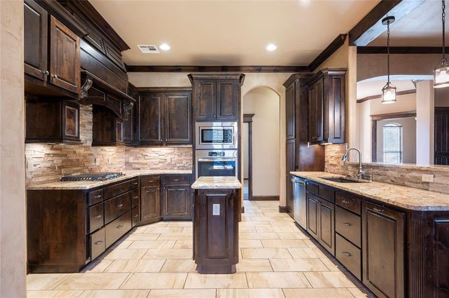 11809 Dunbar Court, Oklahoma City, OK 73162