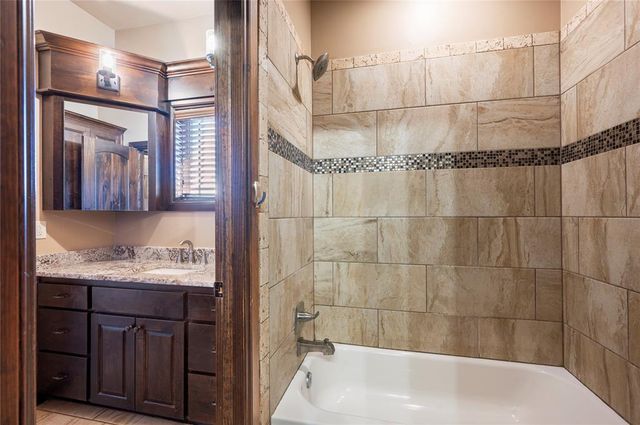 11809 Dunbar Court, Oklahoma City, OK 73162