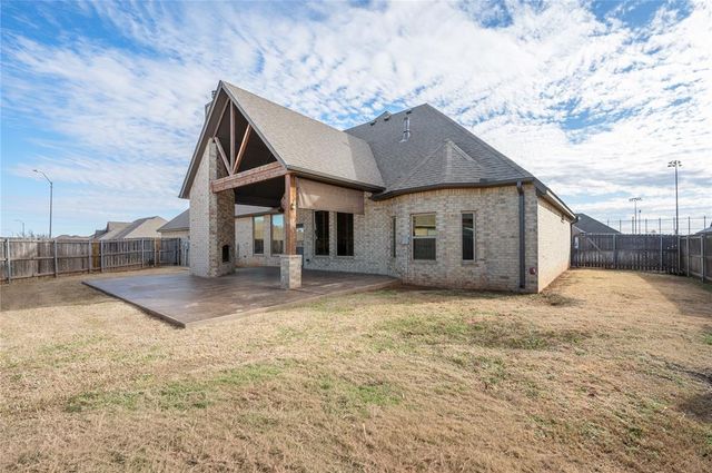 11809 Dunbar Court, Oklahoma City, OK 73162