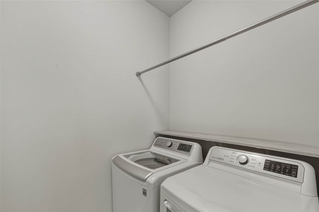 604 1st Street NW, Bondurant, IA 50035