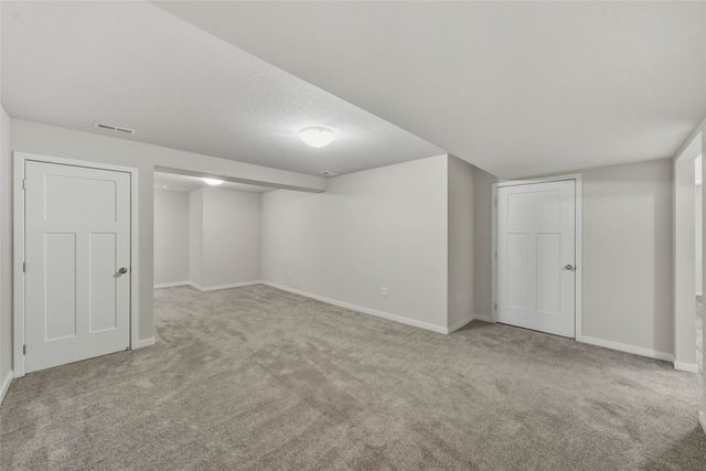 604 1st Street NW, Bondurant, IA 50035