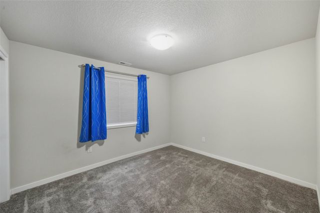 604 1st Street NW, Bondurant, IA 50035