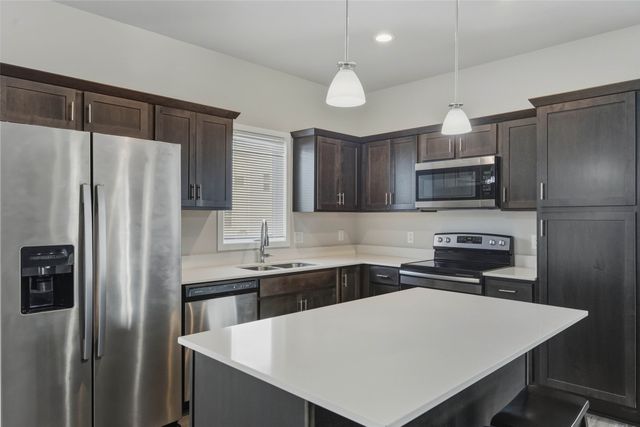 604 1st Street NW, Bondurant, IA 50035