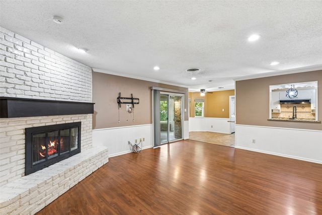 1706 Camellia Drive, Arlington, TX 76013