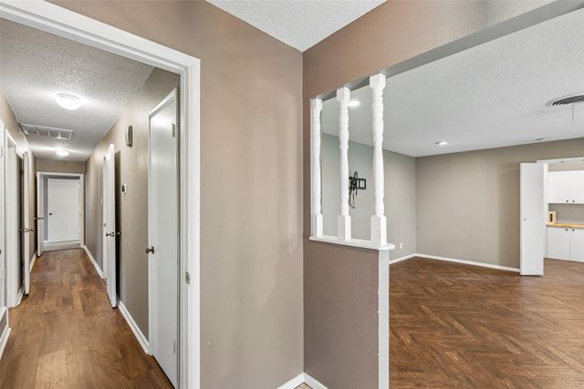 1706 Camellia Drive, Arlington, TX 76013