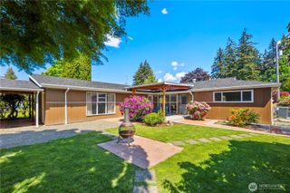 8422 E E Street, Tacoma, WA 98445
