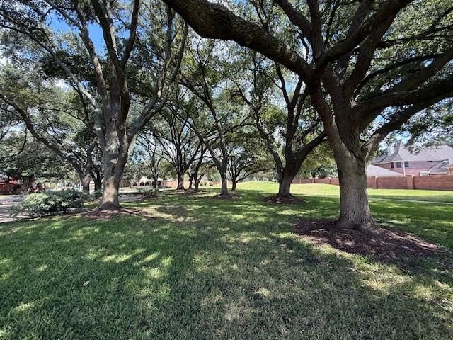 5918 Pendelton Place Drive, Sugar Land, TX 77479