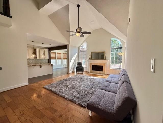 5918 Pendelton Place Drive, Sugar Land, TX 77479