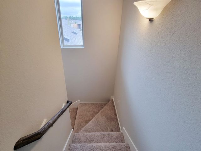 942 Amesbury Court, Montgomery, TX 77316