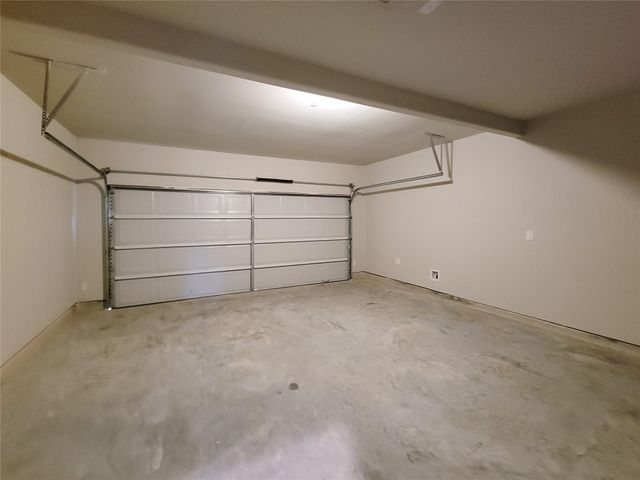 942 Amesbury Court, Montgomery, TX 77316
