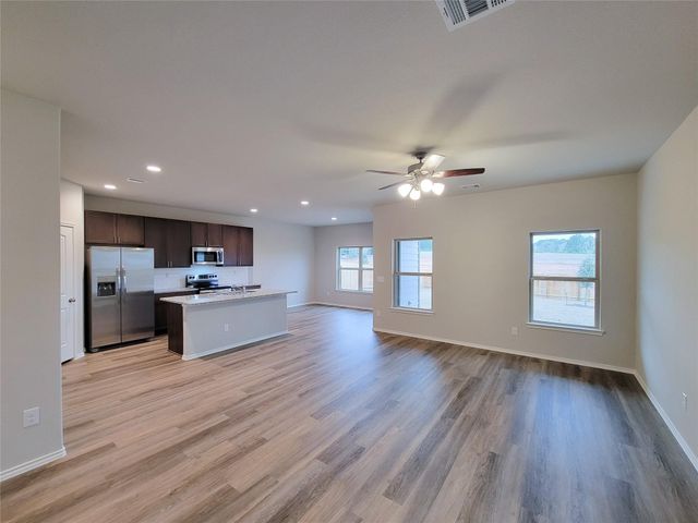 942 Amesbury Court, Montgomery, TX 77316