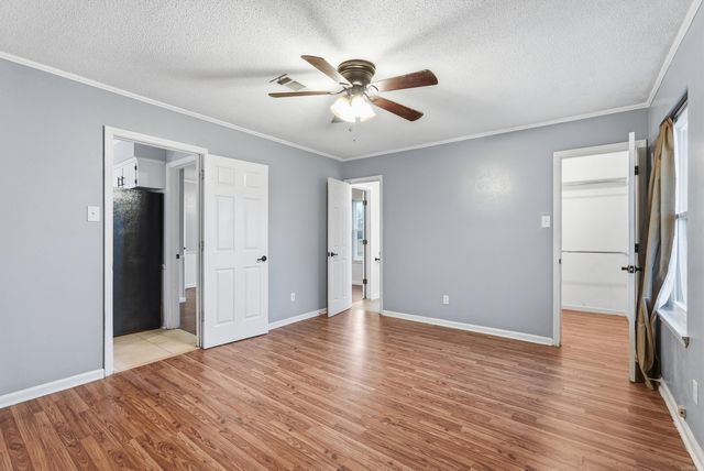 74 E Main, Greenbrier, AR 72058