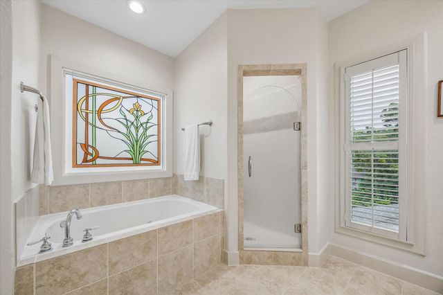 706 E 12th Street, Houston, TX 77008