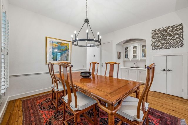 706 E 12th Street, Houston, TX 77008