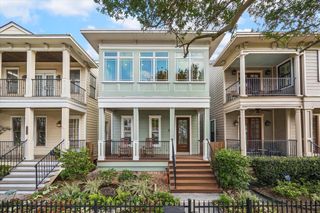 706 E 12th Street, Houston, TX 77008