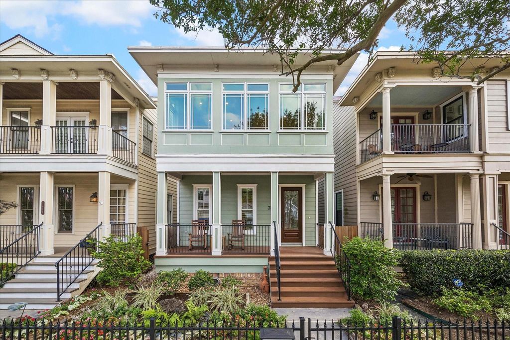 706 E 12th Street, Houston, TX 77008