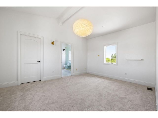 6851 Goldbranch Dr, Niwot, CO 80503