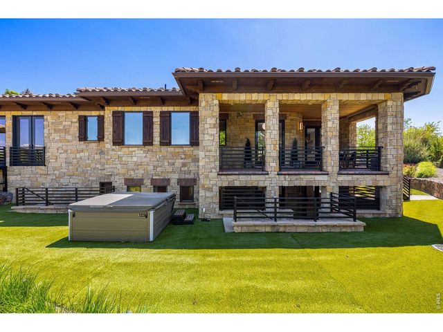 6851 Goldbranch Dr, Niwot, CO 80503