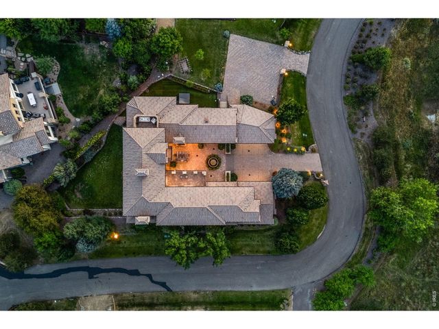 6851 Goldbranch Dr, Niwot, CO 80503