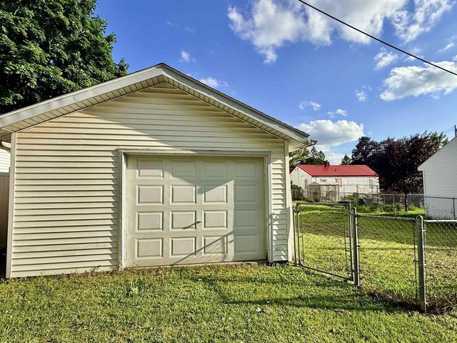 1409 Middle Street, Beloit, WI 53511