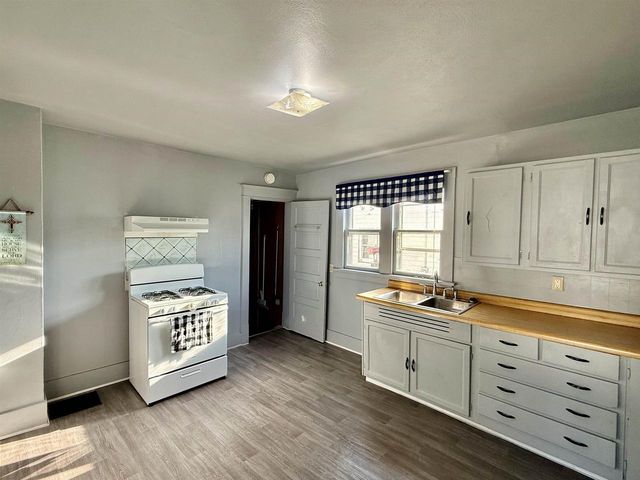 1409 Middle Street, Beloit, WI 53511