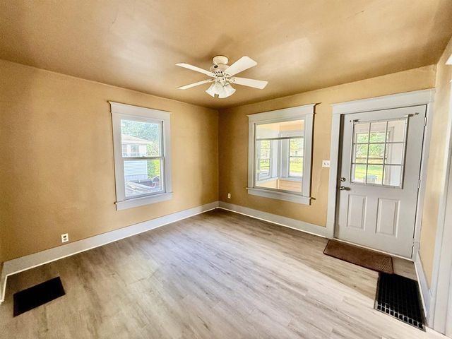 1409 Middle Street, Beloit, WI 53511